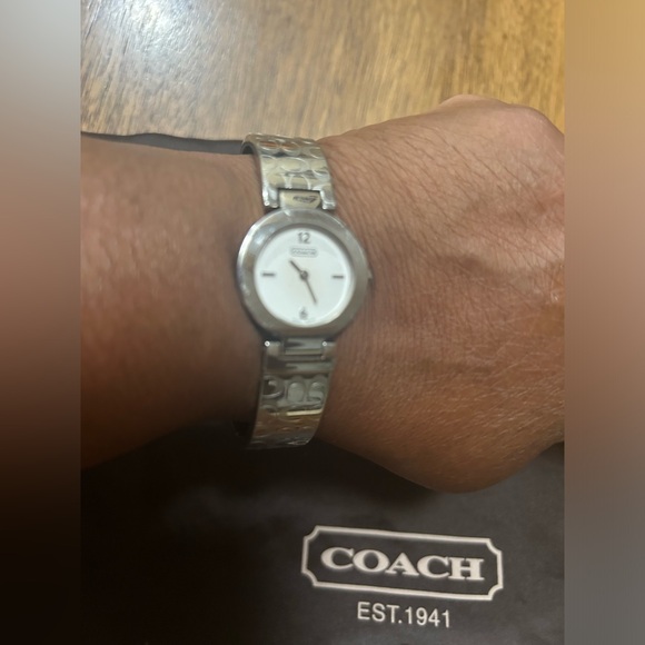 Coach Watch - Picture 2 of 8
